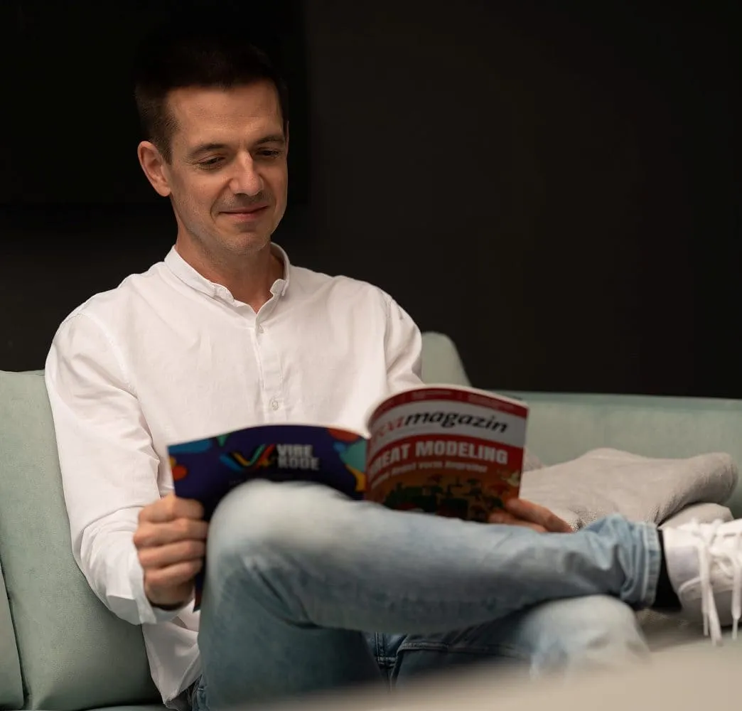 Sven Woltmann liest das Java-Magazin