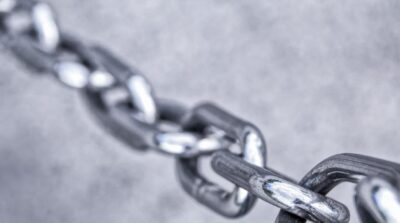 Implementing a Queue with a Linked List - Feature Image